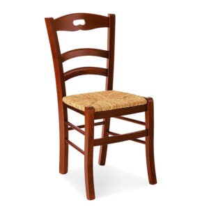 Sedia con seduta in paglia in arte povera, sedie da cucina con seduta in paglia. sedie in legno realizzate con la migliore qualità offrendo stabilità di seduta.